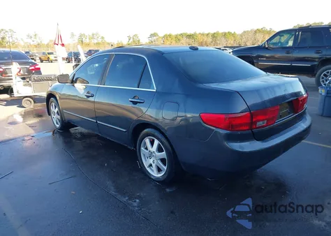 2005 Honda Accord 3.0 Ex z USA, uszkodzony, nr VIN 1HGCM66595A075256
